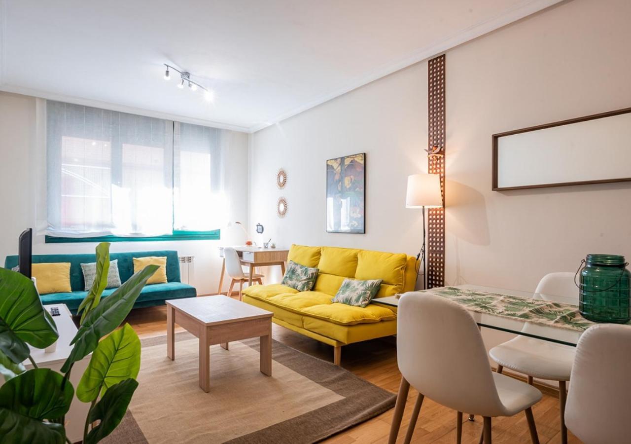 Apartamento Centrico Con Wifi Y Parking De Coche Tamano Medio Onís Kültér fotó
